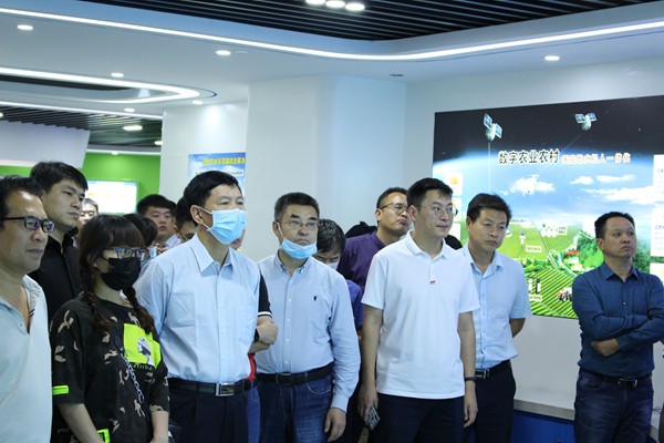 培训班一行观摩了金年会公司