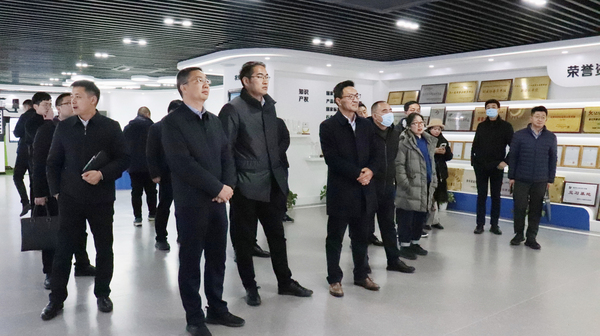 农业农村部信息中心与四川彭州、崇州市联合调研组赴金年会考察